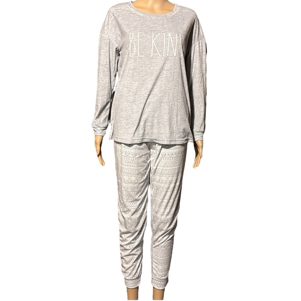 💚💰BOGO FREE Rae Dunn Fleece Pajama Set